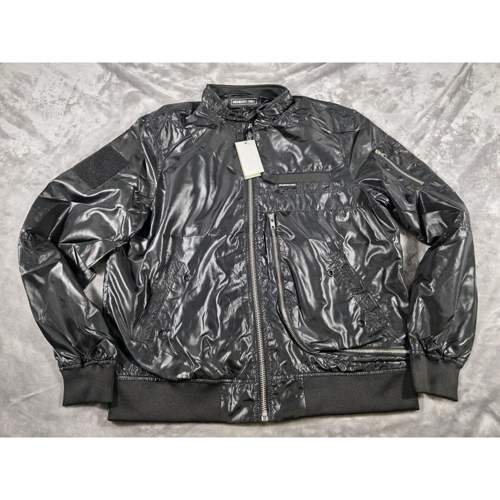 NWT Members Only Classic Satin Black Windbreaker Lightweight, Packable Large